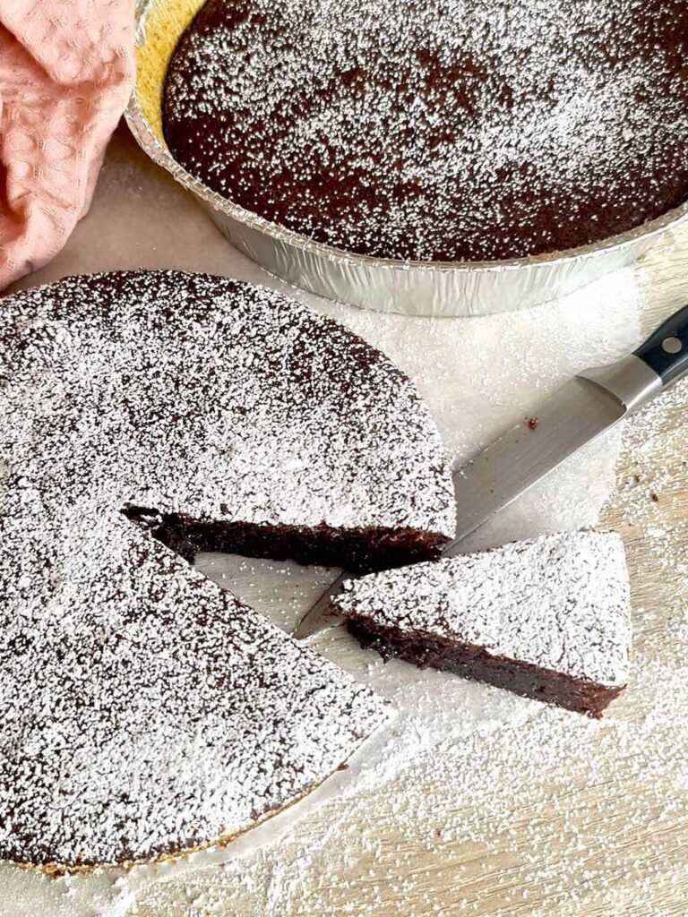 Swedish Kladdkaka - Sticky cake - Recipe - Desserts