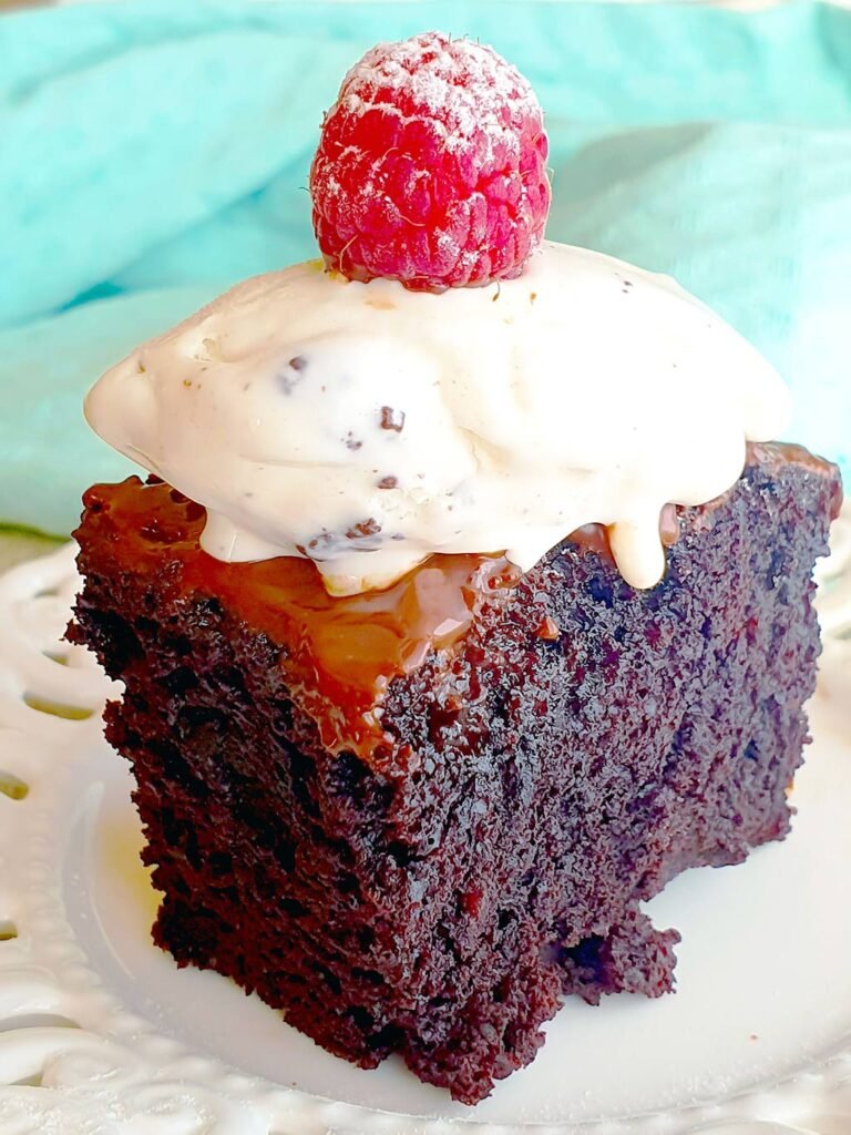 Moist Vegan Chocolate Cake : One Bowl Chocolate Cake – WMQBF